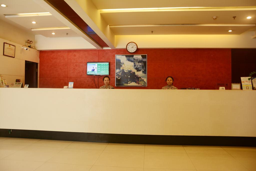 Jinjiang Inn Shenzhen Huaqiang North Exterior foto